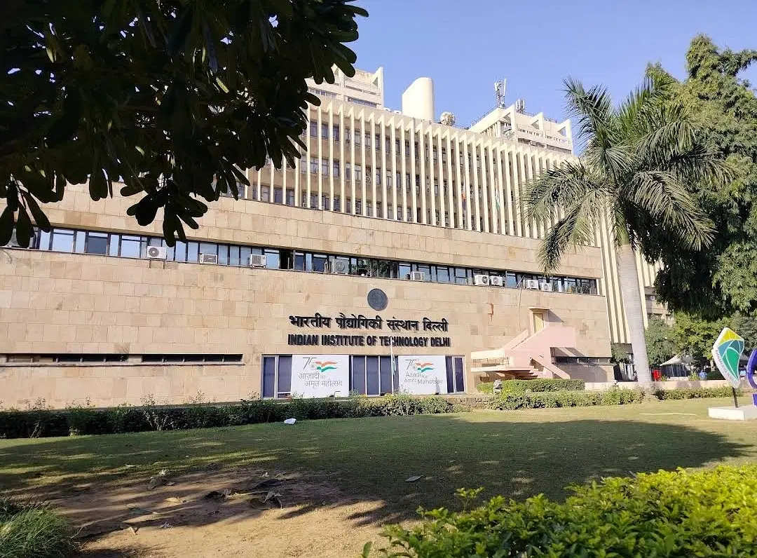 1000180230